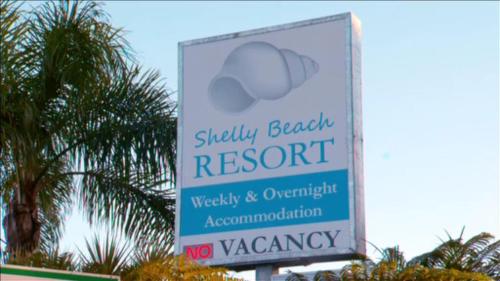 Shelly Beach Resort - Accommodation and Amenities