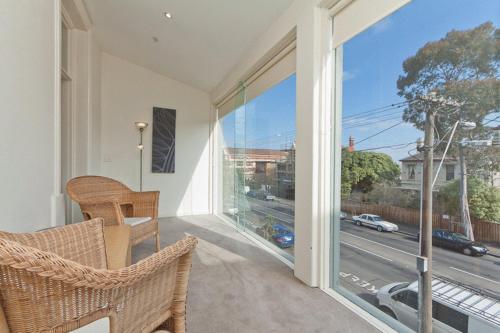 Sixty Two On Grey Serviced Apartments - Amenities and Features