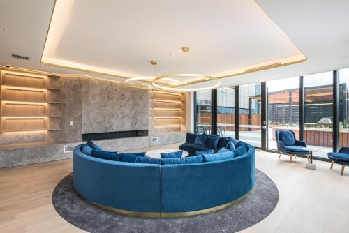 Sky One Apartments by CLLIX - Location and Accessibility