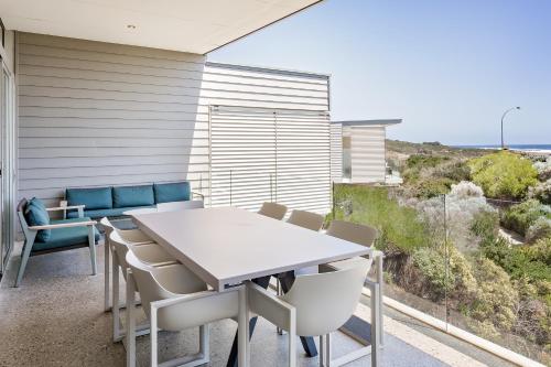 Smiths Beach Resort - Accommodation Options Breakdown