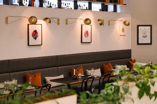 Song Hotel Sydney - Accommodation Details