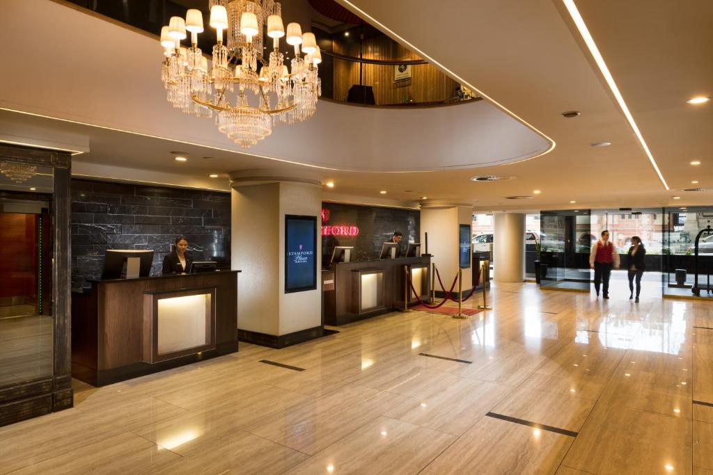 Stamford Plaza Adelaide Review