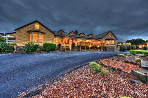 Stanley Seaview Inn - Accommodation Overview
