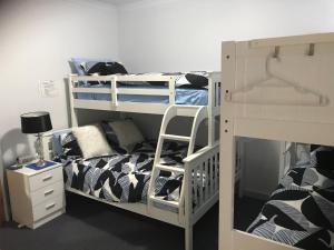 Tanjil Creek Lodge - Guest Experiences