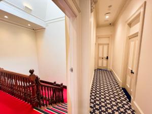 Tempe Hotel Sydney - Facilities and Services