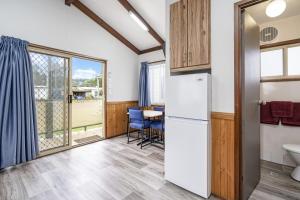 Teralba Lakeside Caravan Park - Accommodation Options