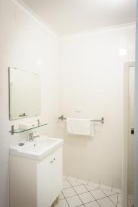 The Anglers Inn - Comfortable Accommodations