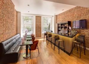 The Caesar Hotel - Guest Ratings and Reviews