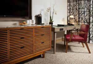 The Canyon Suites at The Phoenician, a Luxury Collection Resort, Scottsdale - Spacious Accommodation Options
