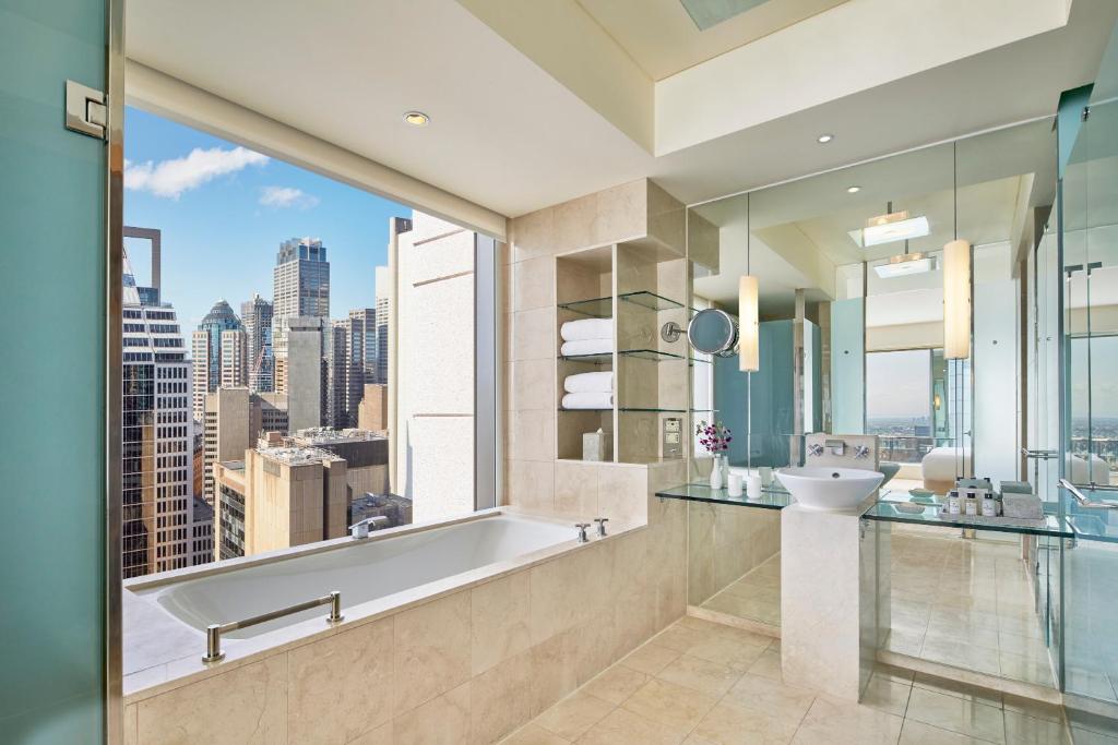 The Fullerton Hotel Sydney Review