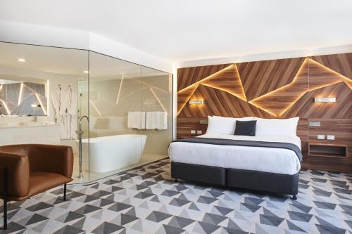 The Gem Hotel - Exceptional Amenities