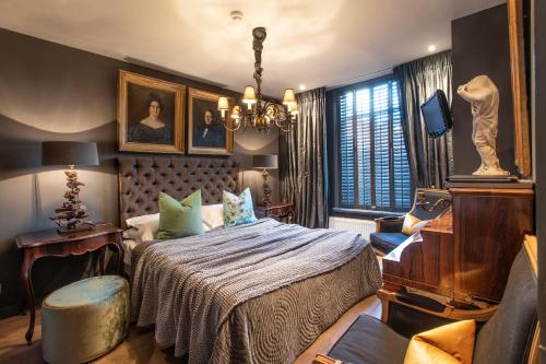 The Inn Damhotel - Location and Attractions
