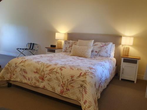The Lancefield Lodge - Guest Ratings and Reviews