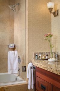 The Lodge at Torrey Pines - Dining Experience at A.R. Valentien