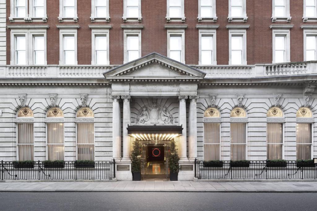 The London EDITION - Guest Reviews and Ratings