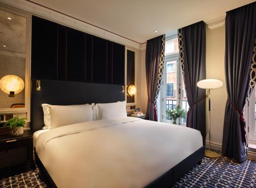 The Mayfair Townhouse - an Iconic Luxury Hotel - Exceptional Location and Accessibility