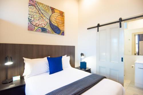 The Mile End Hotel - Accommodation and Room Amenities