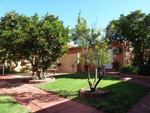 The Miners Rest Motel - Room Types and Amenities