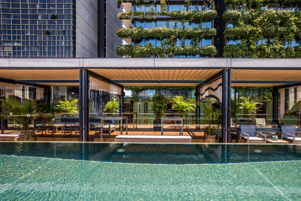 The Old Clare Hotel, Independent Collection by EVT Review