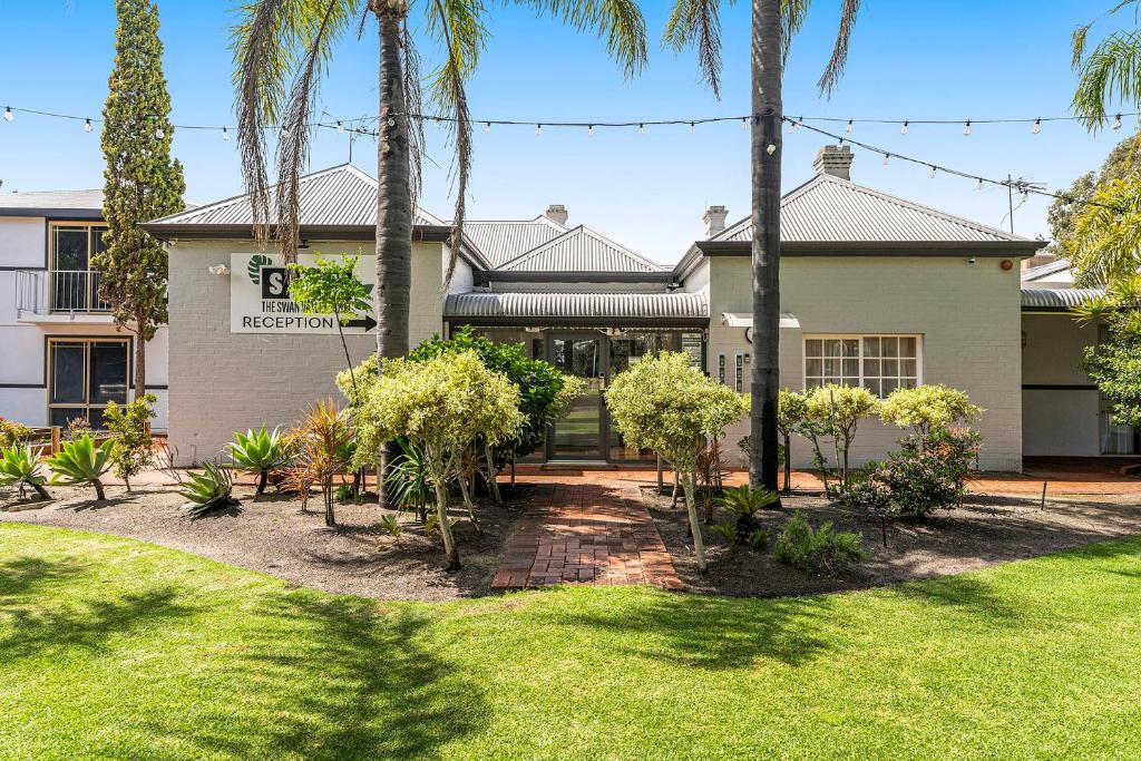 The Swan Valley Hotel - Accommodation Options