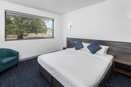 Thornton Executive Hotel - Accommodation Options and Amenities