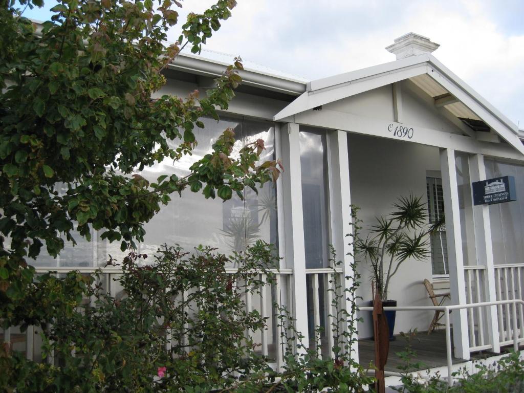 Three Chimneys Bed and Breakfast Boutique Guest House Review