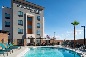TownePlace Suites by Marriott Las Vegas North I-15 - Accommodation Options