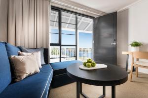 Tradewinds Hotel and Suites Fremantle - Spacious Accommodations and Amenities