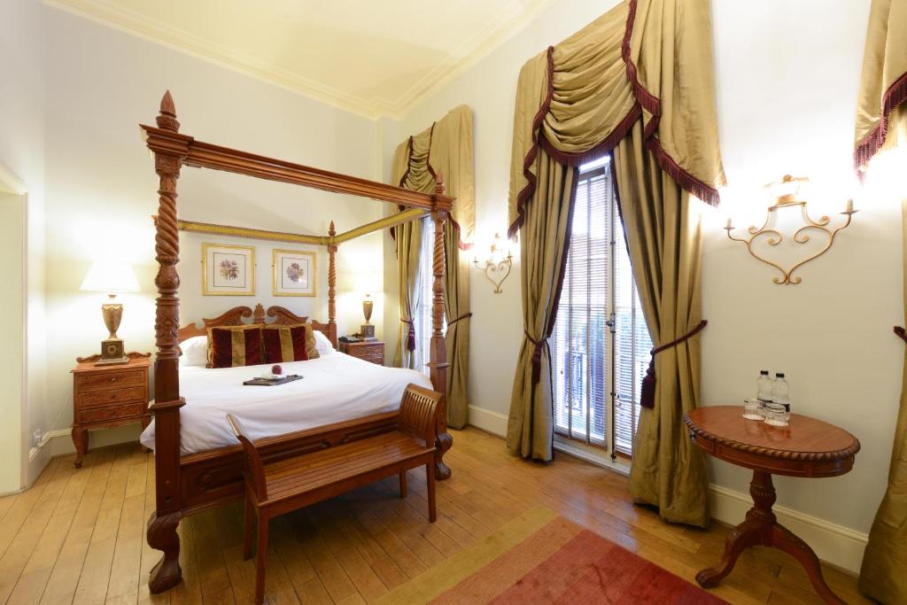 Twenty Nevern Square Hotel Review