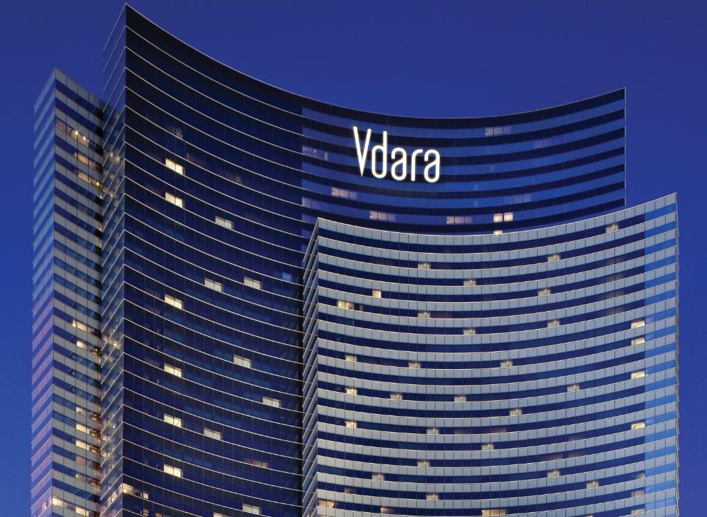 Vdara Hotel & Spa at ARIA Las Vegas - Accommodation and Amenities