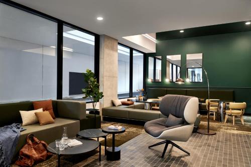 Veriu Green Square - Room Types and Amenities