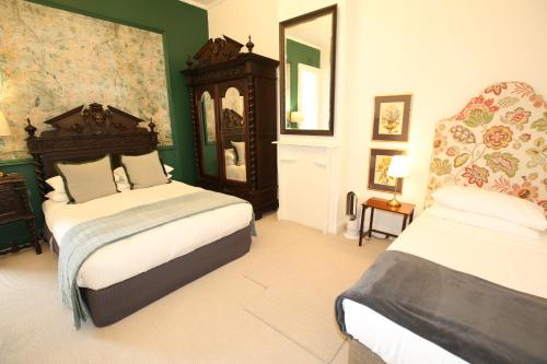 Victoria and Albert Guesthouse - Accommodation Options
