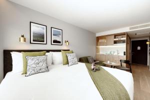 Wilde Aparthotels London Paddington - Accommodation and Amenities