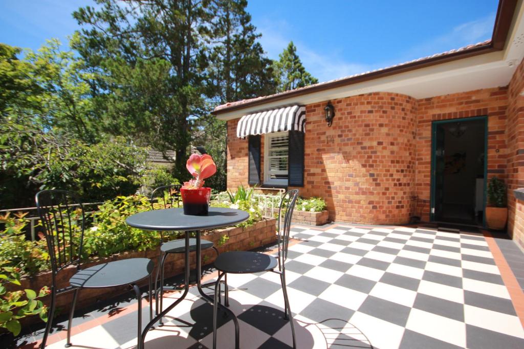 Winston Cottage at Three Sisters Review