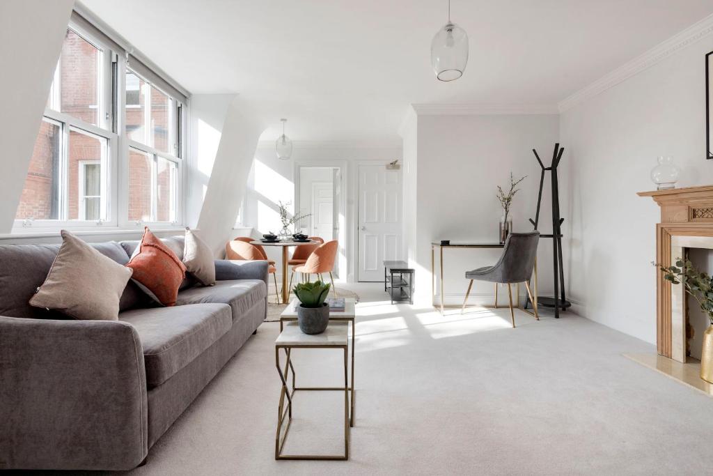 3 Sloane Gardens Review