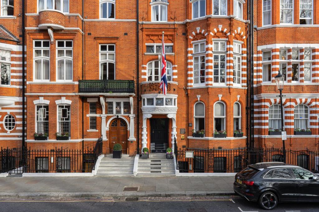 11 Cadogan Gardens and The Apartments by Iconic Luxury Hotels Review