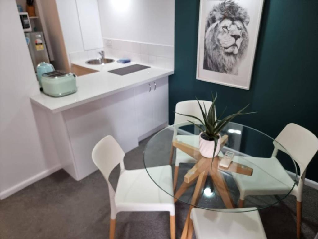 Accommodation Sydney City Centre 1 Bedroom Apartment With Balcony Review