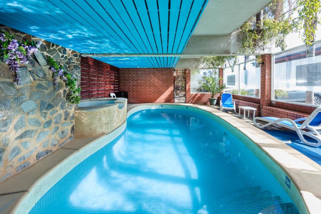 Adelaide Granada Motor Inn - Amenities and Facilities