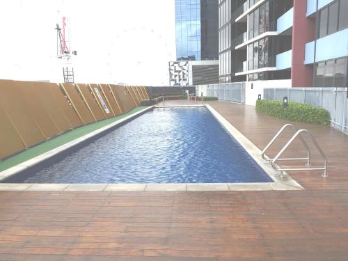 AKOM AT Docklands Review - Facility Amenities