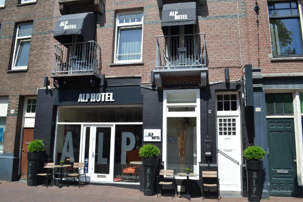 Alp Hotel - Hotel Amenities and Services