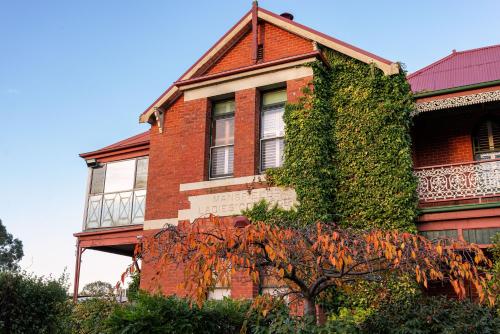 Alzburg Resort - Accommodation Options