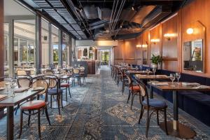 Amora Hotel Riverwalk Melbourne - Exceptional Guest Experiences