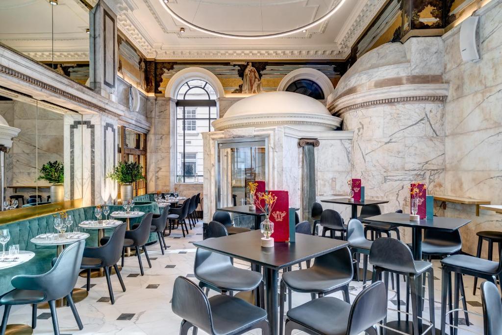 Apex Temple Court Hotel Review