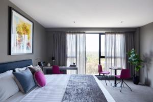 Art Series - The Chen - Amenities and Facilities