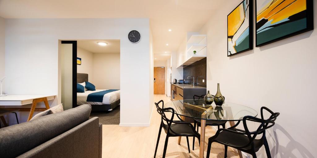 Artel Apartments Brunswick Review