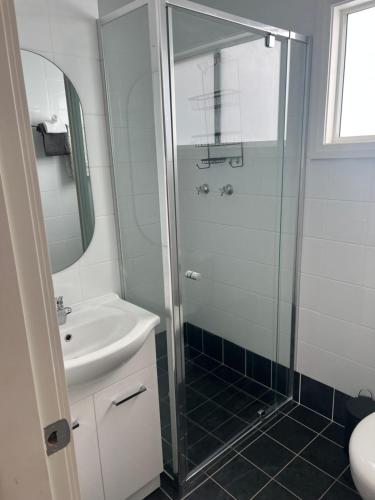 Batemans Bay North Bush Cottages Review