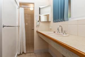 Blue Seas Motel - Guest Amenities