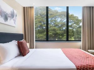 BreakFree on Broadway Sydney, an Accor Hotel - Hotel Amenities and Services