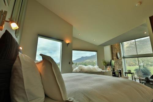 Bushland - Accommodation Features