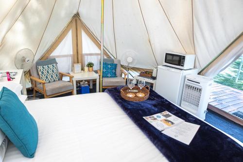 Busselton Villas and Glamping Village - Villa Features